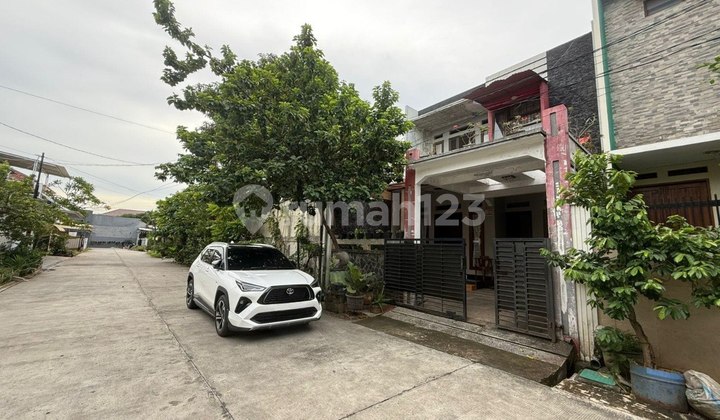 Rumah 2 LT Siap Huno Komplek Billymoon Pondok Kelapa 2