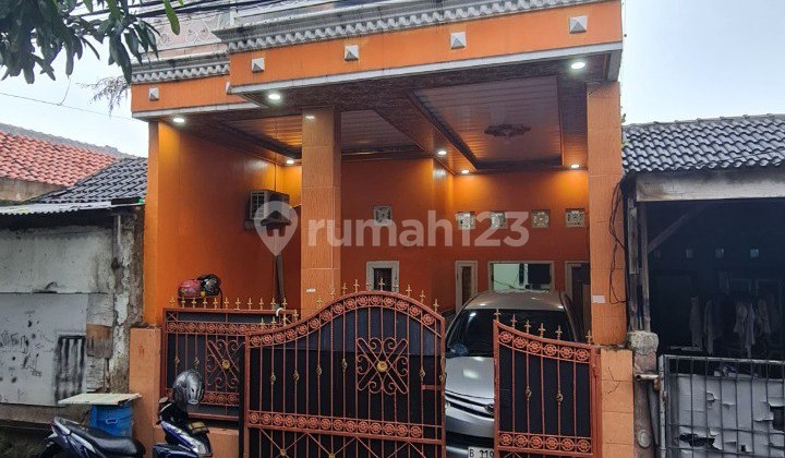 House for Sale 2 Floors, Villa Indah Permai, Only 7 Minutes to Bekasi Station 2