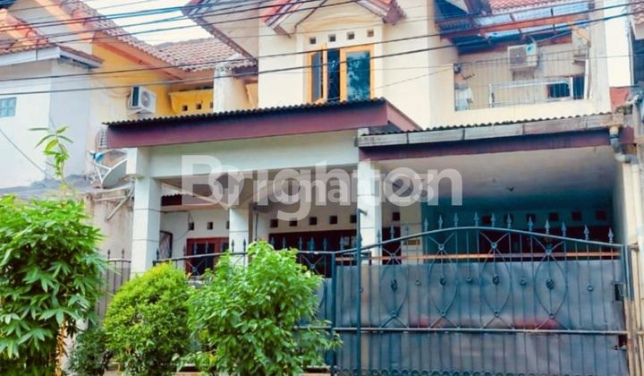 RUMAH MEWAH DAN NYAMAN DI SAWANGAN DEPOK 1