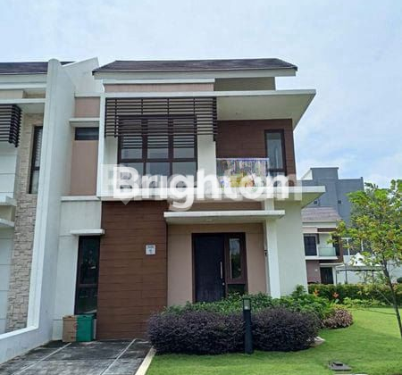 Dijual murah rumah Baru hook diThe Orchard Sumarecon BekasiKomplek BURGUNDY RESIDENTTIPE MAGENTA HOOK