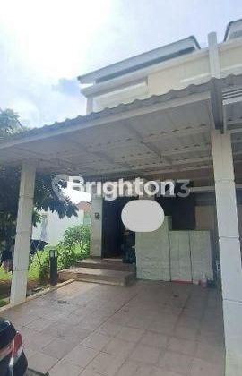 DIJUAL CEPAT – RUMAH HOOK 2 LANTAI, ukuran 5 x 28,8 di The Orchard Summarecon, BekasiTipe Carmine Hoex | Harga Bagus | ada Gudang!