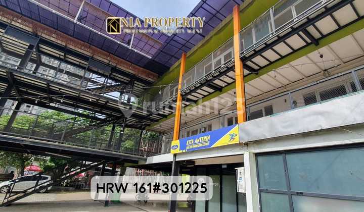 Disewakan Bangunan 3 Lantai & Roof Top, Berhalaman Luas di Jl. Jambore Belakang Trans Park Cibubur Disewakan Bangunan 3 Lantai & Roof Top, Berhalaman Luas di Jl. Jambore Belakang Trans Park Cibubur
