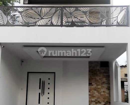 RUMAH 3 LANTAI DI THE ADDRESS CIBUBUR, TAPOS DEPOK, SIAP HUNI CLUSTER FAVORIT RUMAH 3 LANTAI DI THE ADDRESS CIBUBUR, TAPOS DEPOK, SIAP HUNI CLUSTER FAVORIT