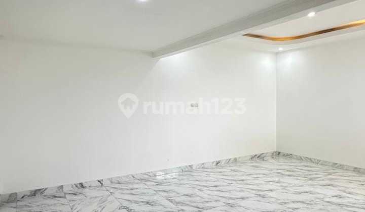 3-STORY HOUSE IN CIBUBUR ADDRESS, TAPOS DEPOK, READY TO OCCUPY FAVORITE CLUSTER 2