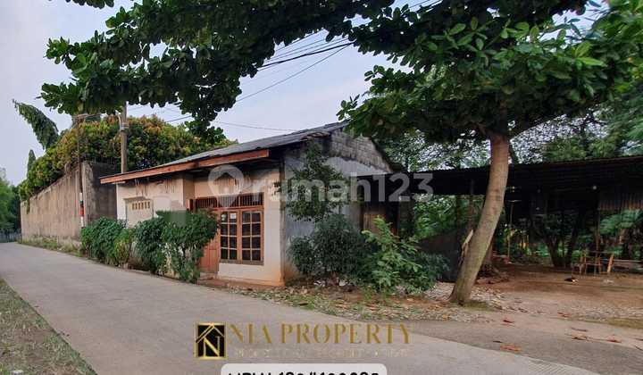 Land for Sale with Free House Bonus, Location Near Toll, Behind Citra Gran Cibubur.