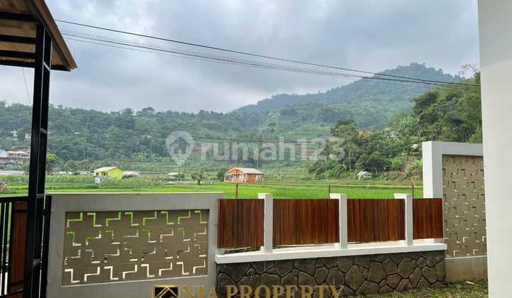Rumah Cantik 2 Lantai Siap Huni di Cibodas, Pacet, Cianjur Puncak