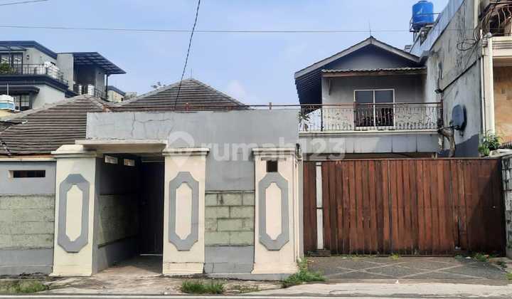For Sale Land Plot with Bonus House Located in Cipete, South Jakarta