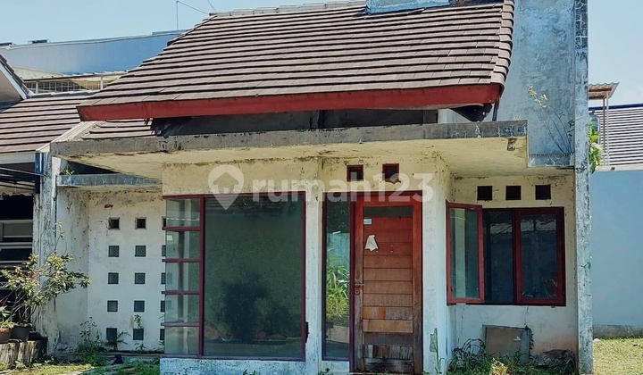 Dijual.rumah 1 Lantai Bangunan Masih Kokoh The Address Cibubur Cluster Favorite