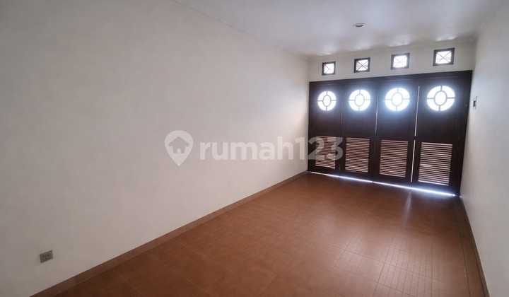 Selling Luxury House in Strategic Boulevard Position at Cluster in Front of Cibubur Tourism City 2