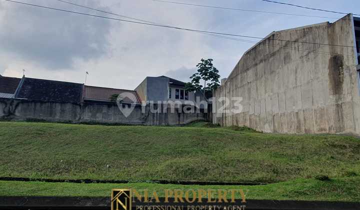 Land Plot Facing Lake at Boulevard Bukit Golf Riverside Cibubur