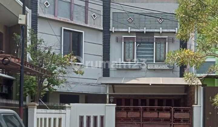 Dijual Rumah 2 Lantai di Gading Griya Lestari, Kelapa Gading, Jakarta Utara Harga Terbaik