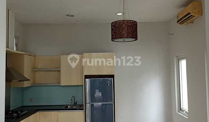 Rumah 1 Lantai Rapih, Terawat, Halaman Luas di Boulevard Cibubur Country, Cikeas Bogor 2
