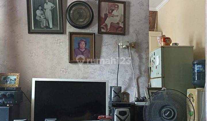 Dijual Rumah Hoek Di Taman Harapan Baru  2