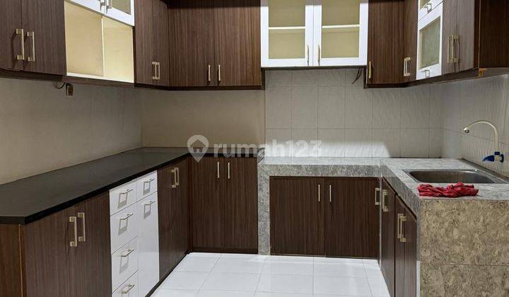 Disewakan Cepat Rumah 2 Lantai Di Villa Mutiara Gading 1 1