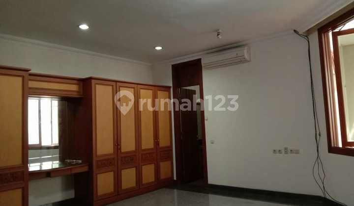 Rumah Bagus jalan Danau Indah Barat, Jakarta Utara