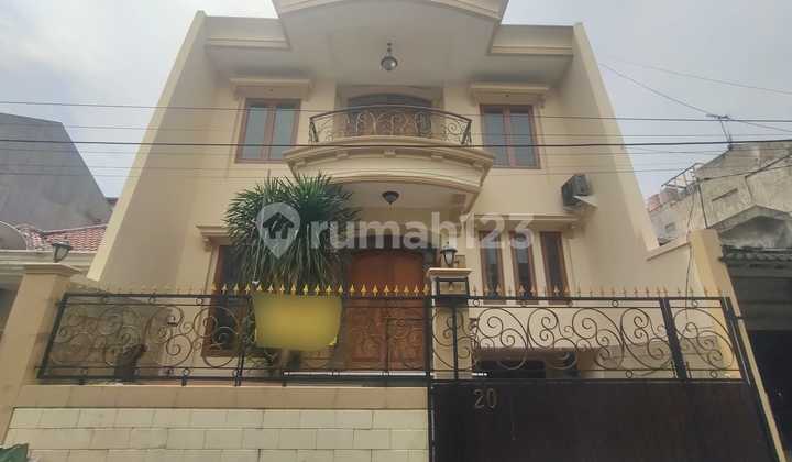 Dijual Rumah 3,5 Lantai, Di Rawamangun,pulogadung 1