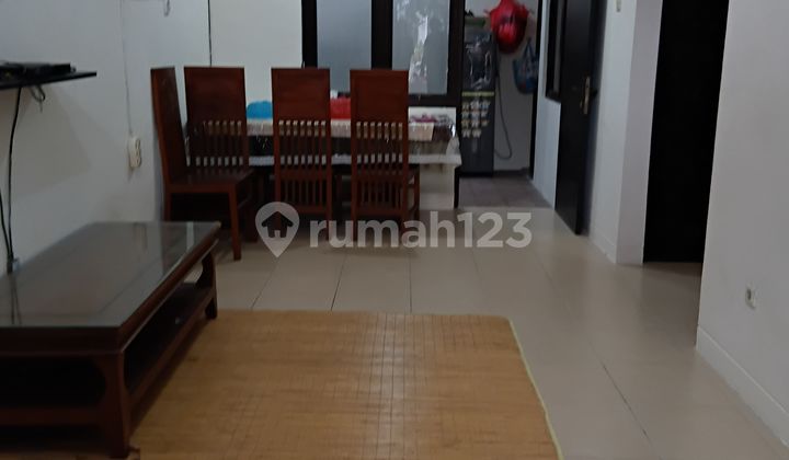 Nice House in Harapan Mulya Regency Housing, Bekasi 2