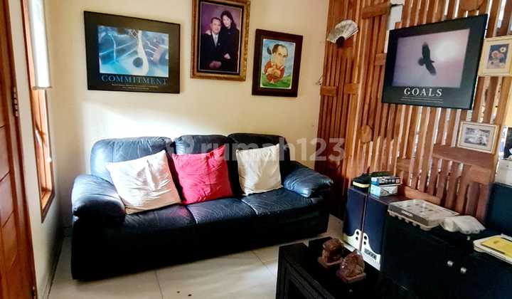 Luxury House in Kemang Pratama 1, Bekasi 2