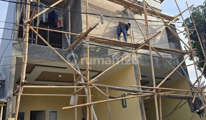 Rumah di Harapan Indah, Bekasi
