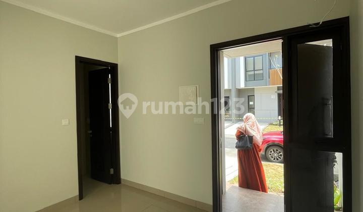 Rumah Terenovasi Cluster Regia Summarecon Crown Gading, Bekasi 2