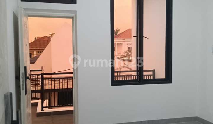 Rumah di Harapan Indah 1, Bekasi