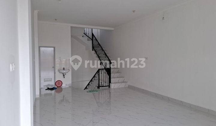 Good Joined Ruko with SHM, Pondok Kopi, East Jakarta