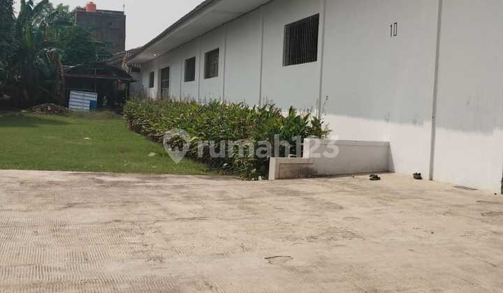 Warehouse for Rent in Cakung, East Jakarta.