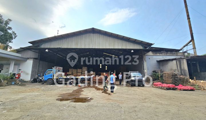 Warehouse + Wood Oven Business (still operating) Good Cakung, East Jakarta