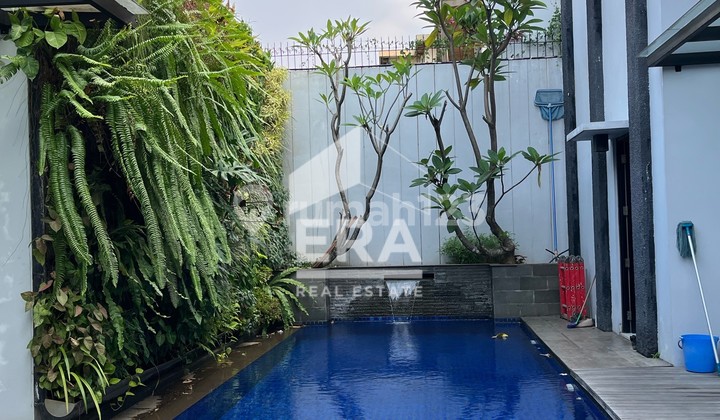 Disewakan Rumah Baru dan Mewah Full Furnished di Cipete
