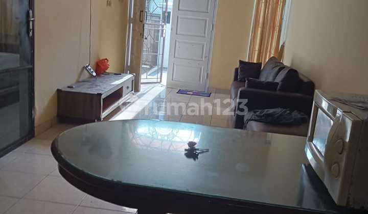 Ready-to-Live House in Taman Semanan Indah, West Jakarta Location