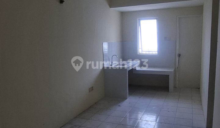 Teluk Intan Topaz Tower Apartment North Jakarta