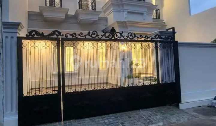 Rumah Bagus Siap Huni di Joglo, Jakarta Barat