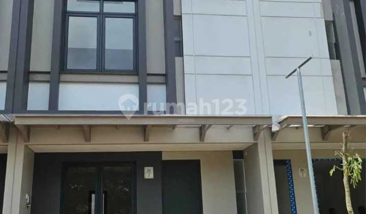 SOHO BUSINESS LATINOS DISTRICT BSD City, Tangerang