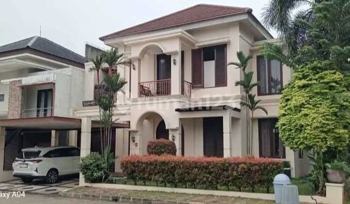 Bintaro, South Tangerang Spacious and charming house, 371m²