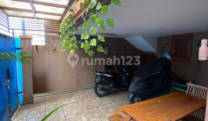 Dekat Akses Tol Jelupang ,Rumah 2 Lantai Murah di Tangsel 2