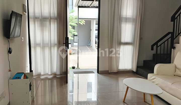 Rumah Sewa Full Furnished di Bsd City Pertahun 70Jt 2