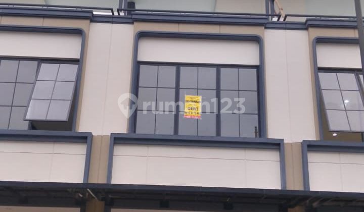 For Rent Hudson Shop House Gading Serpong - 2.5 Floors, Strategic Location For Rent Hudson Shop House Gading Serpong - 2.5 Floors, Strategic Location