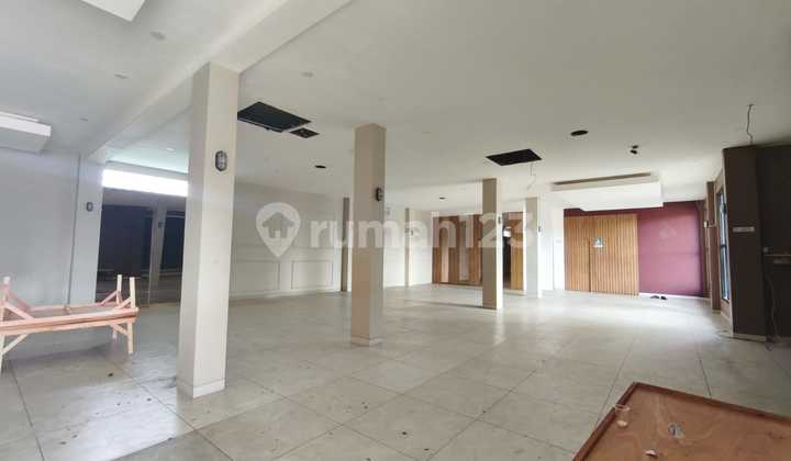 FOR QUICK LEASE - BUSINESS SPACE / SERPONG OFFICE TOWER, FORMER RESTAURANT - LB 1,500 m² (NEGOTIABLE) FOR QUICK LEASE - BUSINESS SPACE / SERPONG OFFICE TOWER, FORMER RESTAURANT - LB 1,500 m² (NEGOTIABLE)