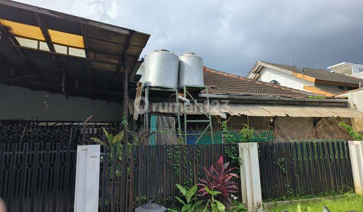 Di JUAL ! Rumah sekaligus kamar kost 10 kamar (tersewa & sudah berjalan beberapa tahun) 1