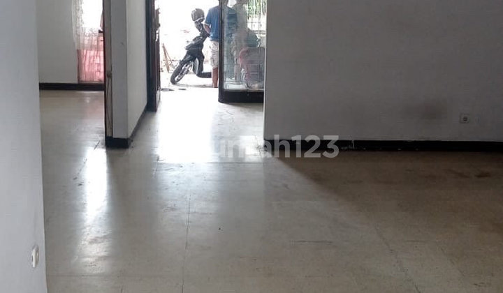 Rumah di Tengah Kota Dekat dengan Tol, Supermarket, Bank Dll. 2