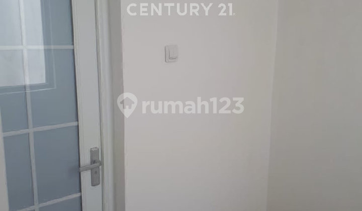 Ruko Rendeng Baru 2 Floors Strategic Location in Ciwastra Bandung 2