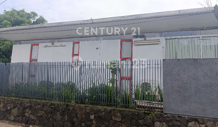Rumah Ditengah Kota Bisa Untuk Kantor, Tempat Tinggal Dll