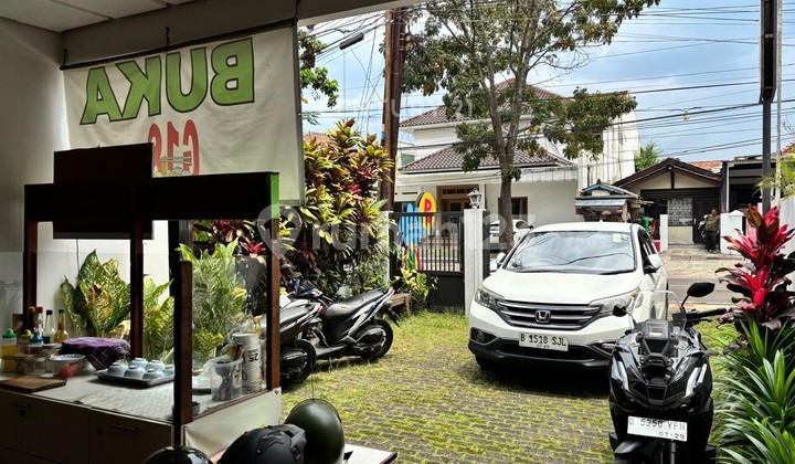 Building Suitable for Business or Residence in Riau Wing