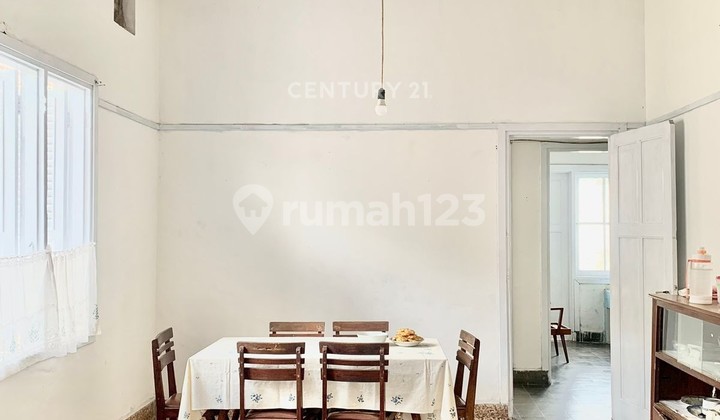 Rumah Heritage Cocok Untuk Cafe Di Cilaki Bandung Kota