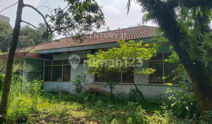 Land Counting House in Mainroad Cibeureum Location, Hook Position