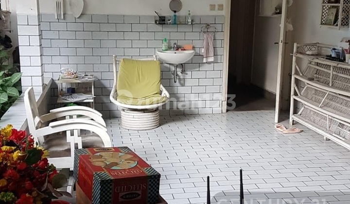 Vintage Gatsu Wing House Near Simpang Lima 2