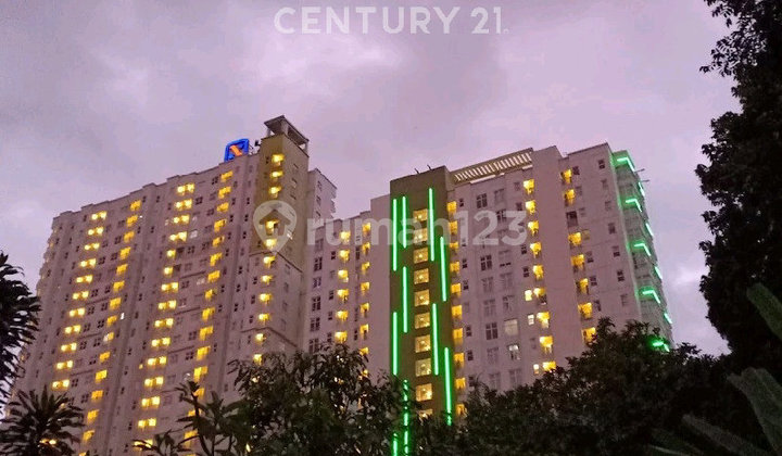 Apartment for Rent at Parahyangan Residences Apartment for Rent at Parahyangan Residences