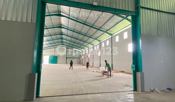 Good Ready-to-Use Warehouse in Maribaya Tegal