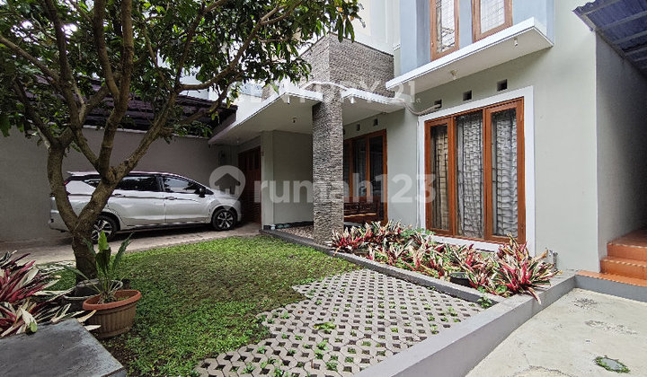 Rumah Bagus ( 2 Lantai) Siap Huni Sayap Sutami Pasteur Bandung