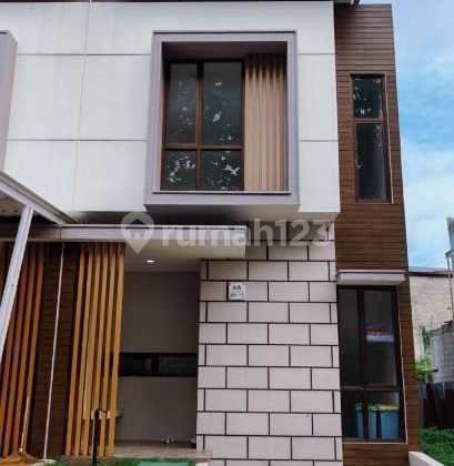 DI SEWA KAN RUMAH DI CITRA RAYA 